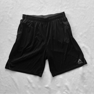 NWOT Men’s Large Reebok Athletic Shorts Black Logo Gym Workout Casual Pockets